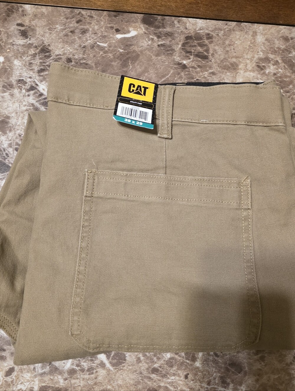 Caterpillar Men's Cargo Pants in Khaki Tan